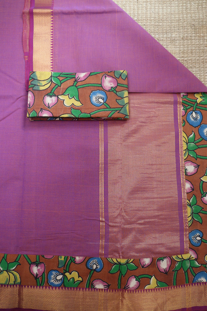 Purple lotus bloom