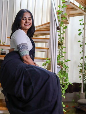 Sakhi (Designer Readymade Blouses)